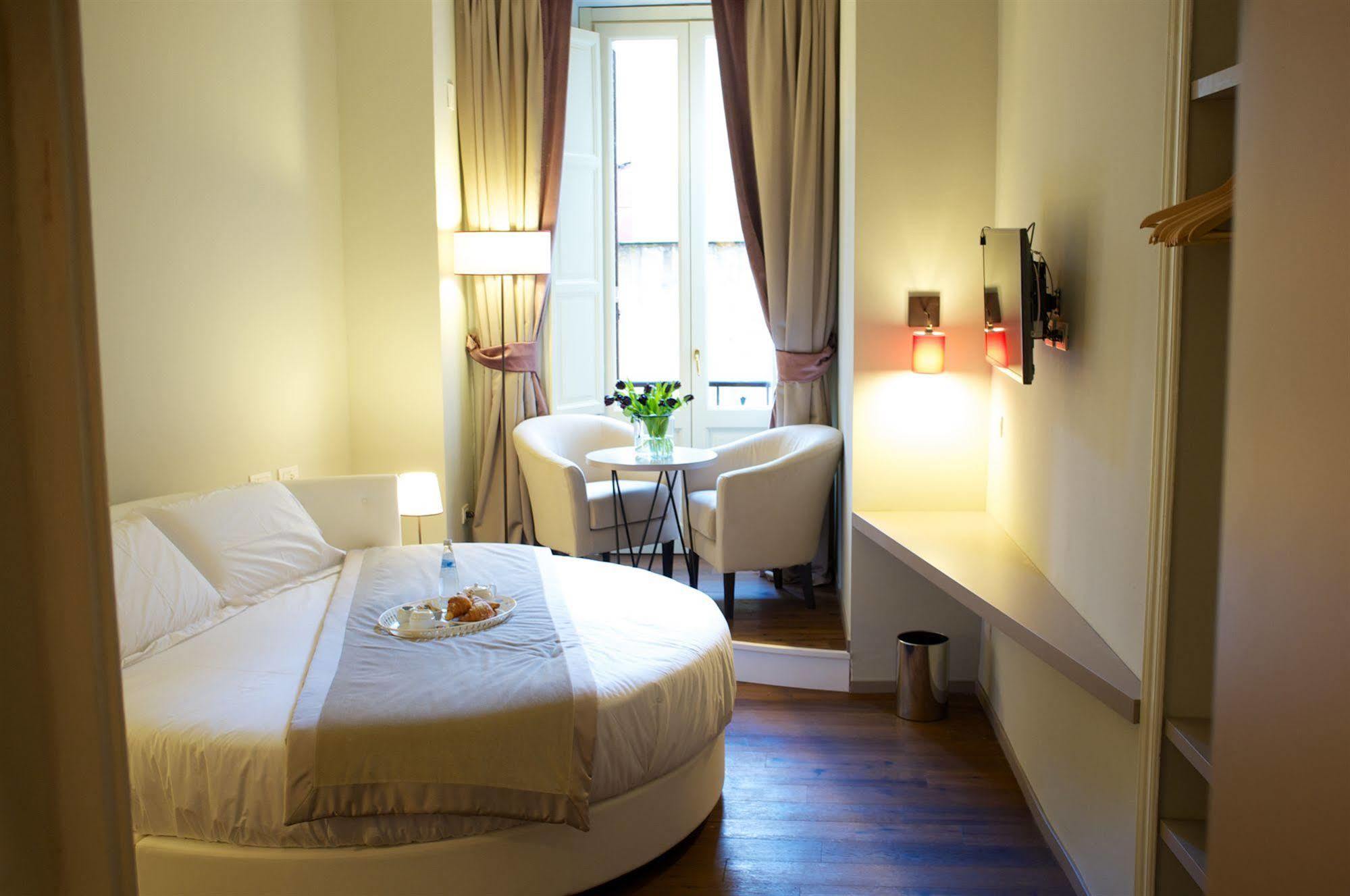 Piazza Farnese Luxury Suites Roma Exterior foto