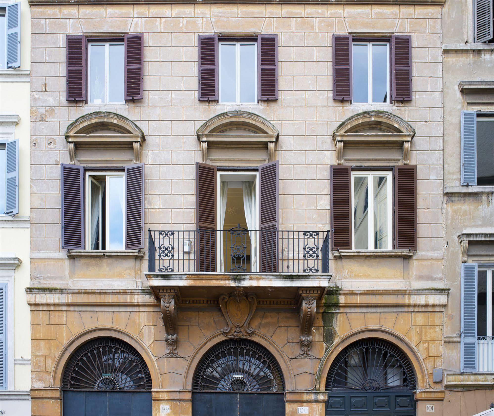 Piazza Farnese Luxury Suites Roma Exterior foto